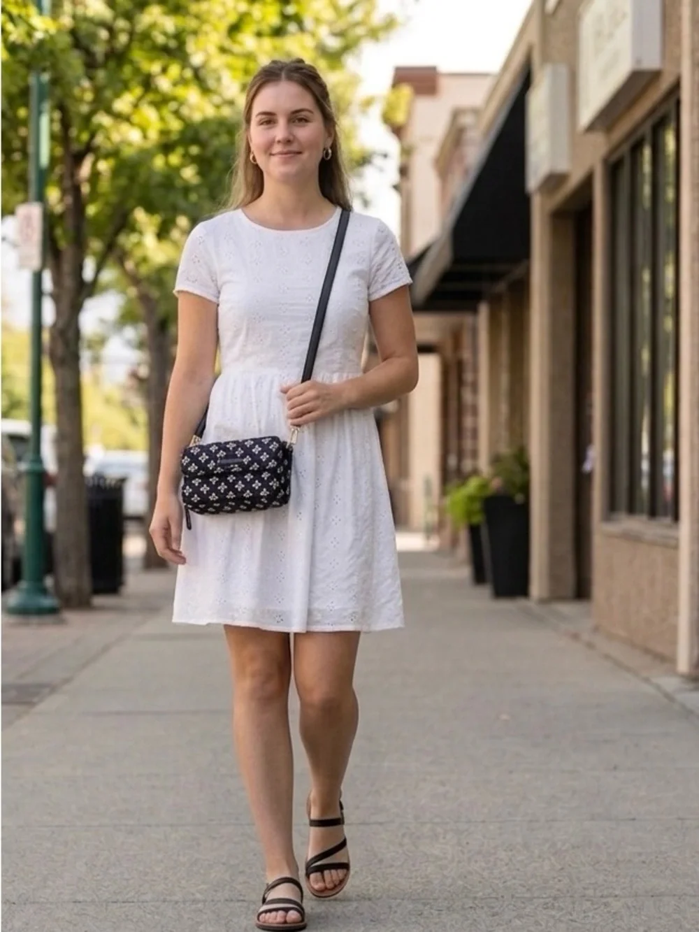Vera Bradley Black White Quilted Cross body/Shoulder bag - Picture 2 of 5